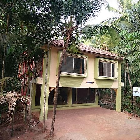 Oceanic Hotel Diveagar Bagian luar foto